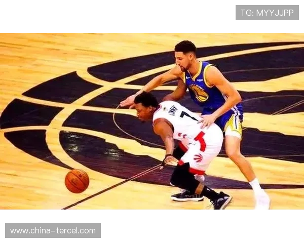 勇士惨败猛龙 两人满分七人低迷